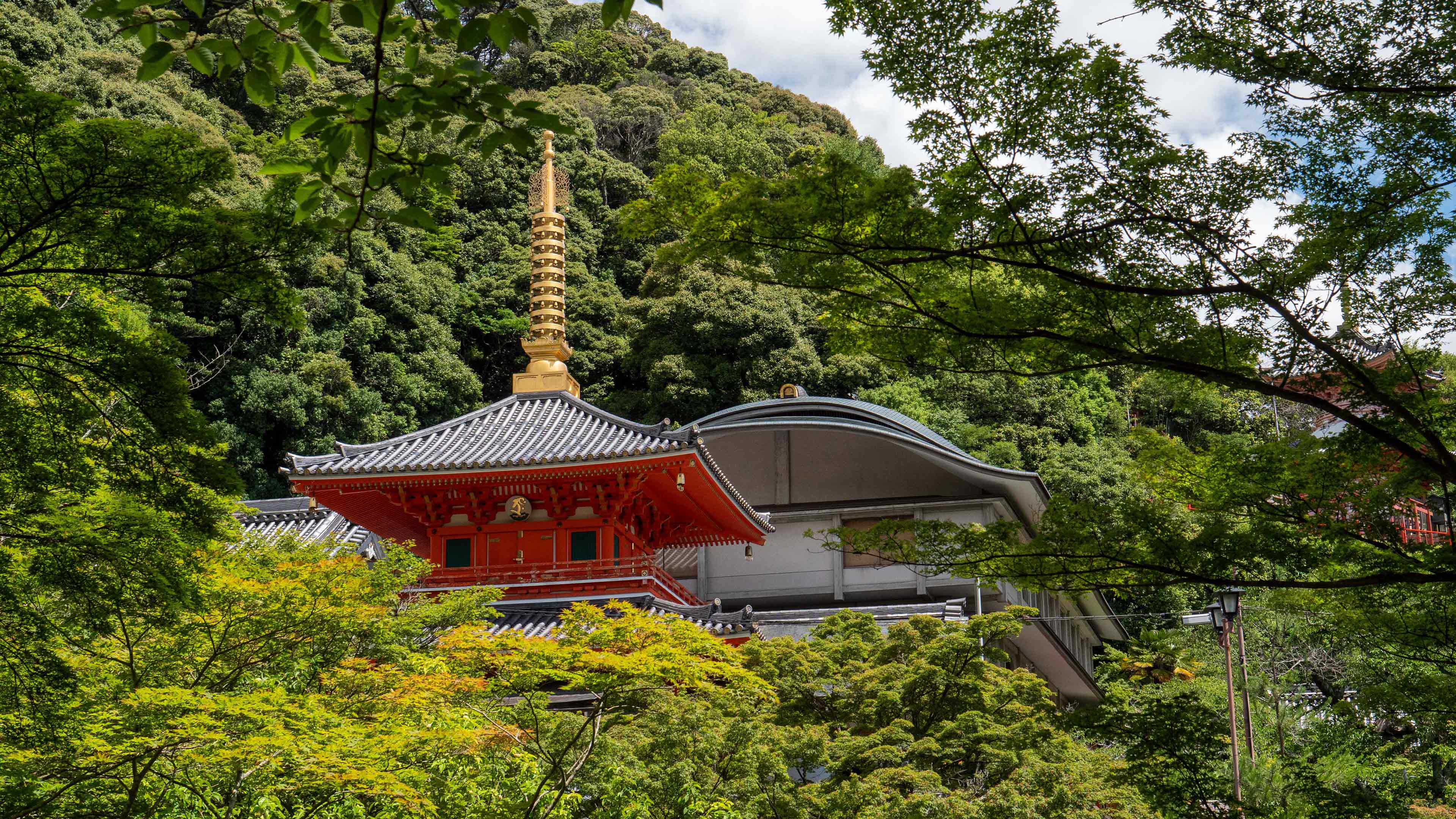 奈良県 信貴山大本山 成福院（じょうふくいん）-融通の寺- 公式サイト